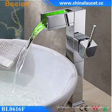 Beelee New Design Water Power cascada baño LED Faucet